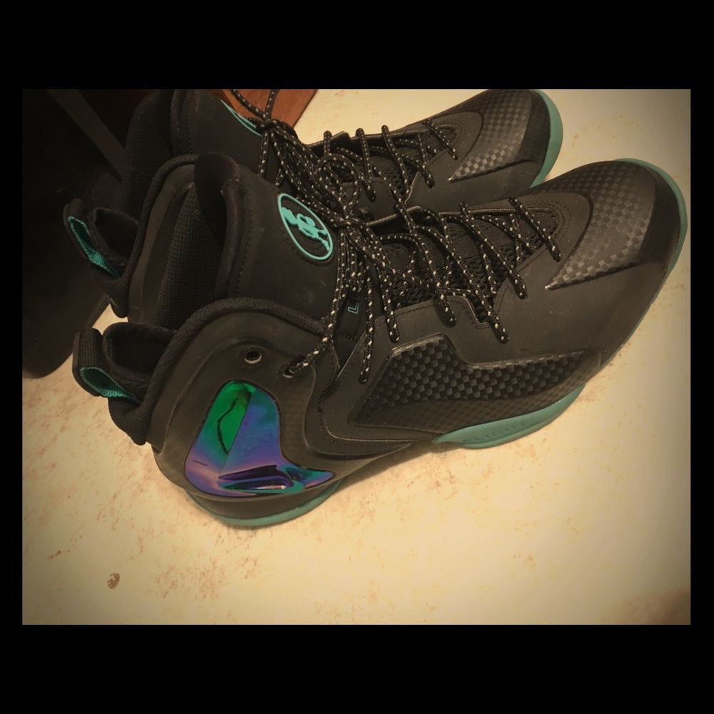 Lil penny nike